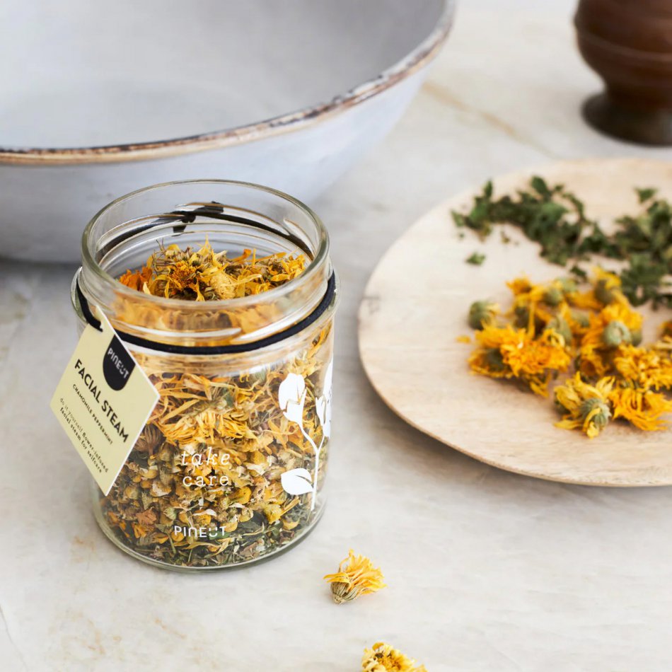 Pineut Facial Steam jar hamomile Peppermint